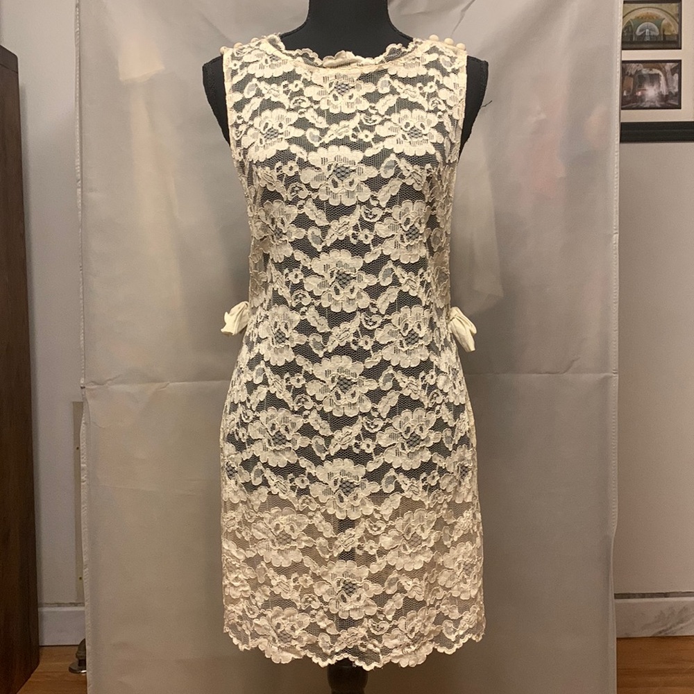Vintage Lace Top with Side Snap Closure